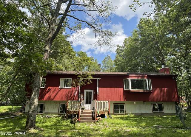 Property at 130 Roundhill Rd, Dingmans Ferry, PA 18328, 4 beds, 2 baths