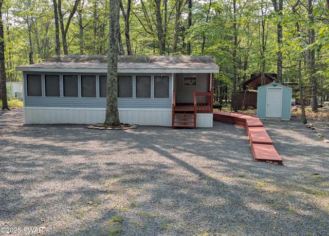 Property at 122 Dakota Ln, Shohola, PA 18458, 1 bed, 1 bath
