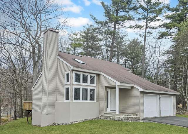 Property at 206 Mountain Lake Dr, Dingmans Ferry, PA 18328, 3 beds, 2 baths
