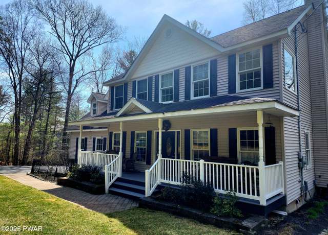 Property at 115 Meadow Brook Ct, Dingmans Ferry, PA 18328, 3 beds, 2.5 baths
