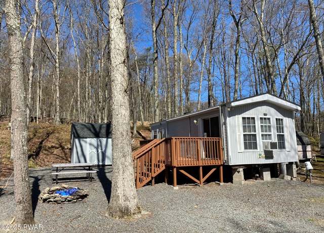 Property at 111 Stasa Ct, Milford, PA 18337, 2 beds, 1 bath