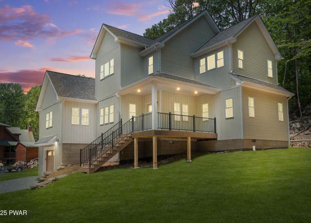 Property at 131 Song Mountain Dr, Tafton, PA 18464, 3 beds, 2.5 baths