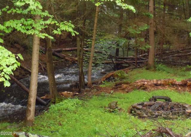 Property at 59 Tobyhanna Rd, Gouldsboro, PA 18424, 3 beds, 2 baths