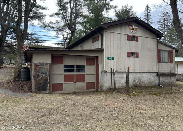 Property at 65 Cone Ln, Hawley, PA 18428, 2 beds, 1 bath