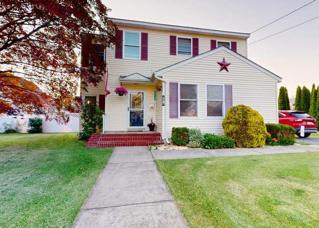Property at 205 Avenue M, Matamoras, PA 18336, 5 beds, 2 baths