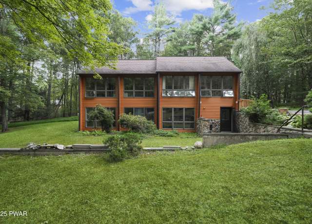 Property at 101 Meath Ln, Dingmans Ferry, PA 18328, 3 beds, 3 baths