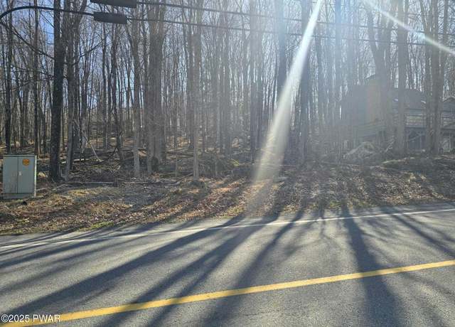 Property at 183 Lakeview Dr W, Lake Ariel, PA 18436