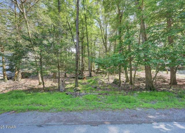 Property at 54 Wallenpaupack Dr, Lake Ariel, PA 18436