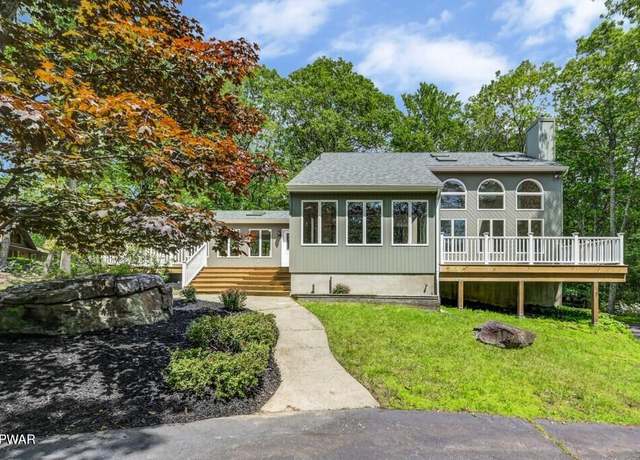 Property at 103 Goldrush Dr, Hawley, PA 18428, 3 beds, 3.5 baths