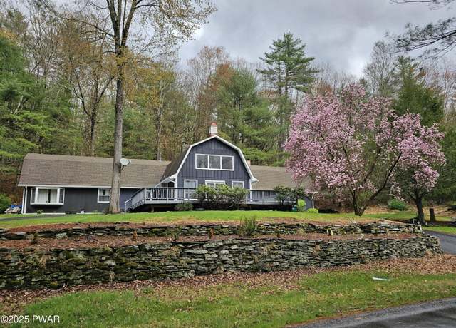 Property at 20 Chuck Foster Dr, Hawley, PA 18428, 5 beds, 3 baths