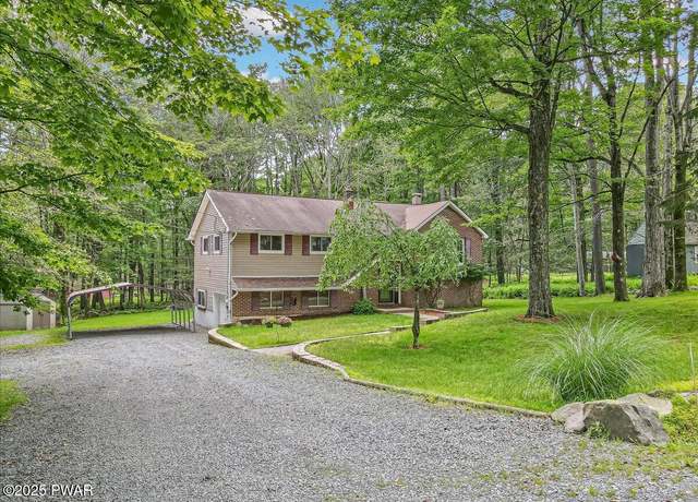 Property at 142 View Dr, Greentown, PA 18426, 4 beds, 2.5 baths