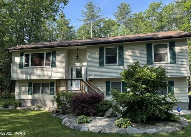 Property at 414 Leisure Loop, Milford, PA 18337, 3 beds, 2.5 baths