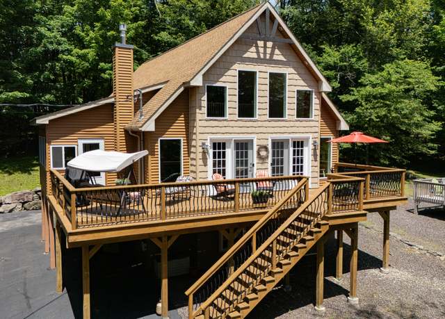 Property at 59 Woodhill Ln, Lake Ariel, PA 18436, 3 beds, 3 baths