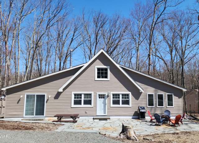 Property at 213 Powderhorn Dr, Lackawaxen, PA 18435, 4 beds, 2 baths