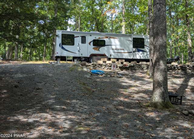 Property at 128 Shohola Ln, Shohola, PA 18458, 1 bed, 1 bath