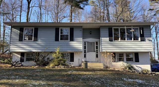 Photo of 117 No Name Blvd, Shohola, PA 18458