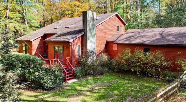 Photo of 104 Birchwood Dr, Paupack, PA 18451