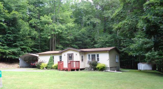 Photo of 49 Sunrise Trl, Hawley, PA 18428