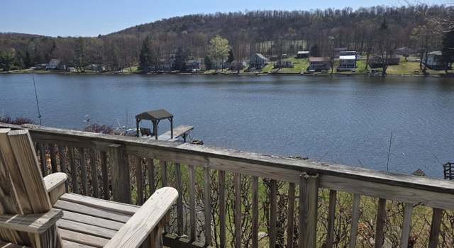 Photo of 208 Warren Park Rd, New Milford, PA 18834