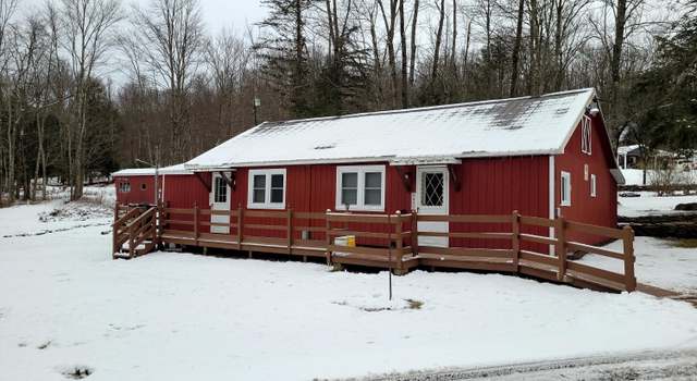 Photo of 6 N Elk Forest Dr Unit 1 & 2, Waymart, PA 18472