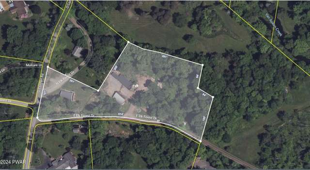 Photo of 6 N Elk Forest Dr Unit 1 & 2, Waymart, PA 18472