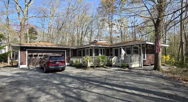 Photo of 603 Forest Dr, Lords Valley, PA 18428