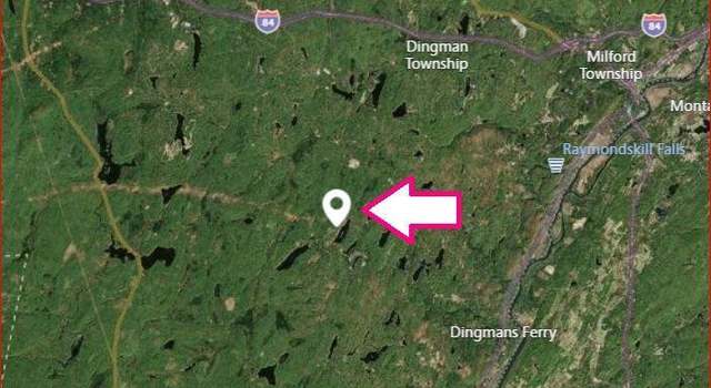 Photo of 108 Laverne Dr, Dingmans Ferry, PA 18328