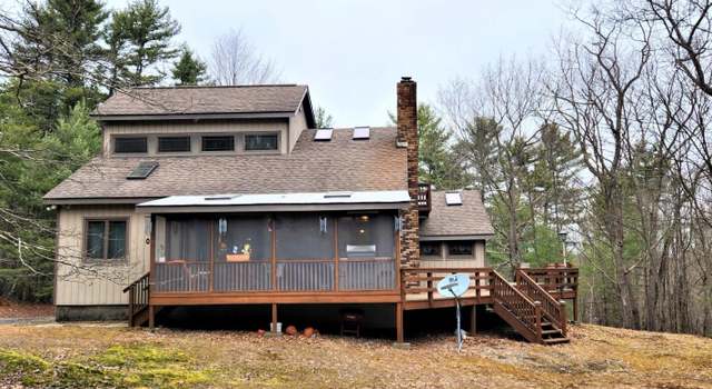 Photo of 114 Rim Rock Ct, Milford, PA 18337