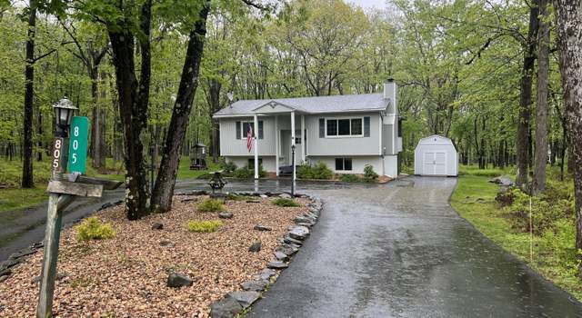 Photo of 805 Jefferson Ct, Lords Valley, PA 18428