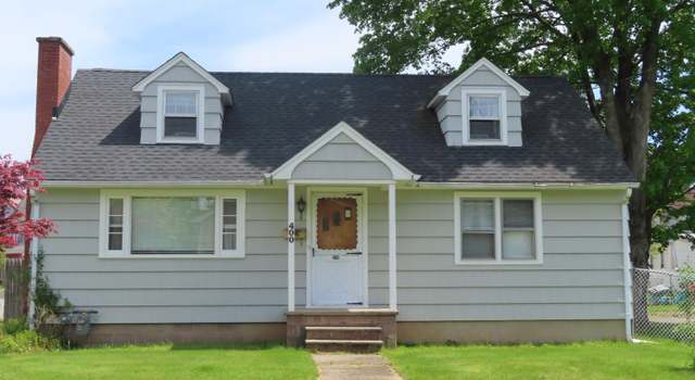 Photo of 400 Avenue K, Matamoras, PA 18336