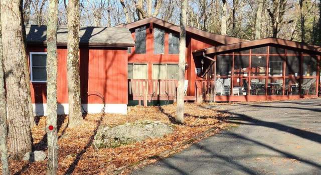 Photo of 505 Maple Ridge Dr, Lords Valley, PA 18428