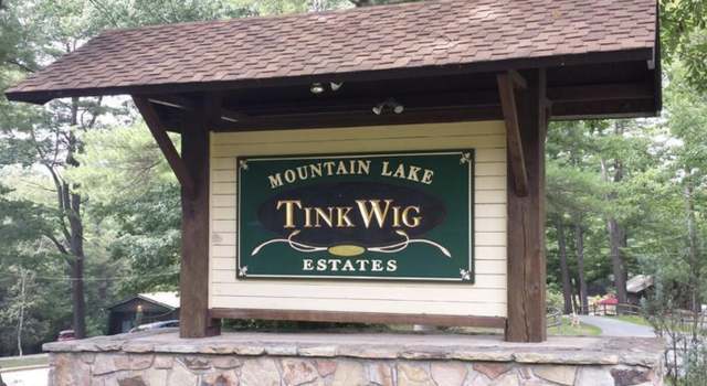 Photo of 352 Timber Ridge Dr, Hawley, PA 18428