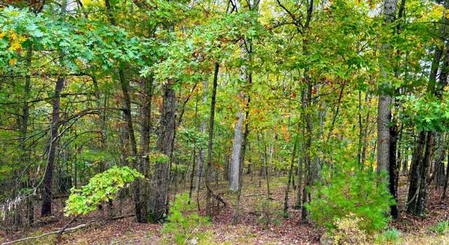 Photo of 352 Timber Ridge Dr, Hawley, PA 18428