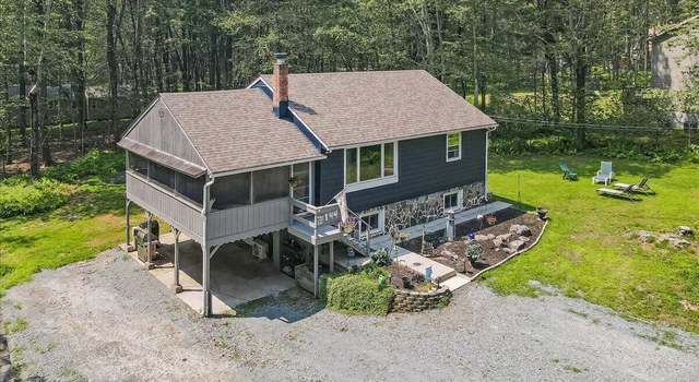Photo of 144 View Dr, Greentown, PA 18426