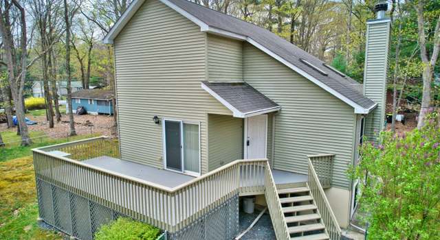 Photo of 109 Fox Ct, Dingmans Ferry, PA 18328