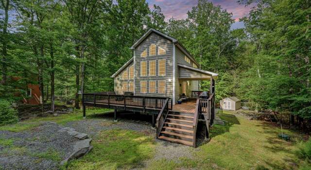 Photo of 176 Candlewick Way, Lackawaxen, PA 18435
