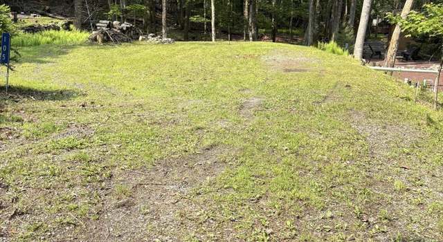 Photo of 136 Forest Glen Dr, Milford, PA 18337