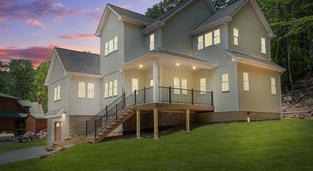 Photo of 131 Song Mountain Dr, Tafton, PA 18464