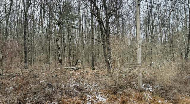Photo of 646 Muldovan Dr, Hawley, PA 18428