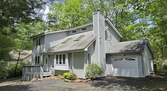 Photo of 123 Goldrush Dr, Lords Valley, PA 18428