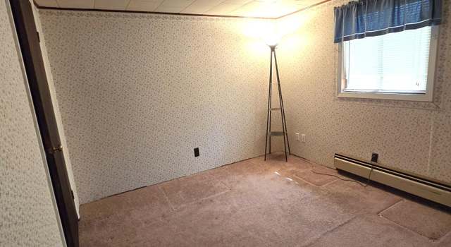 Photo of 104 Quail Ct, Dingmans Ferry, PA 18328