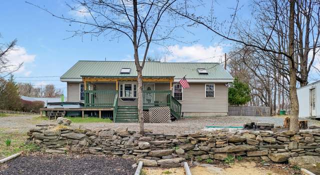 Photo of 21 Maple St, Waymart, PA 18472