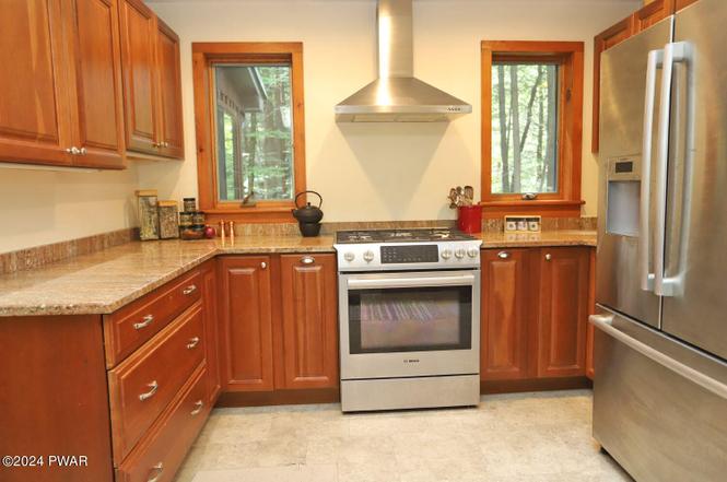 590 John Davis Rd - Photo 15 of 29 590 John Davis Rd
