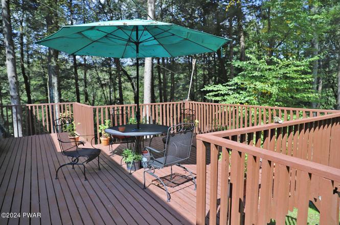 590 John Davis Rd - Photo 3 of 29 590 John Davis Rd