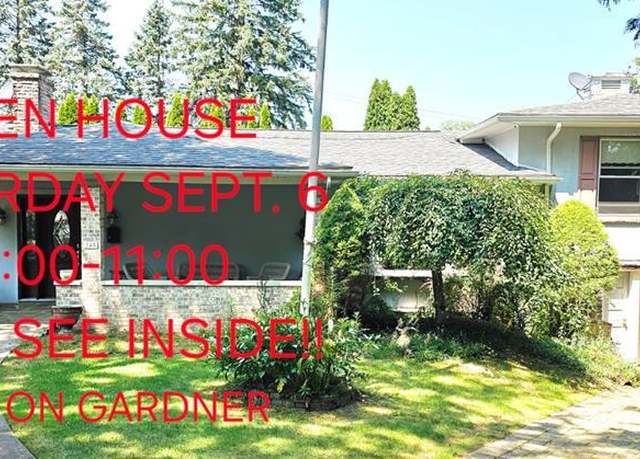 Property at 340 Gardner St, Johnstown, PA 15905, 4 beds, 3 baths
