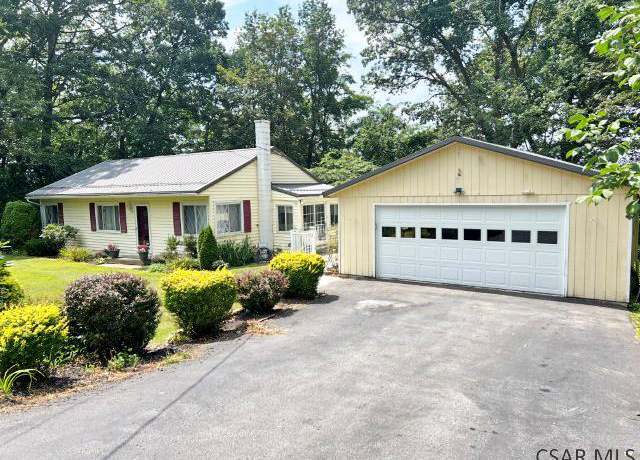 Property at 219 Suie St, Johnstown, PA 15904, 3 beds, 2 baths