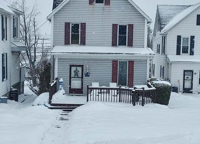 Property at 506 Tayman Ave, Somerset, PA 15501, 3 beds, 1.5 baths