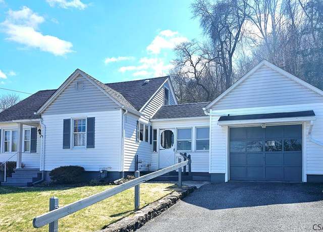 Property at 205 Sauers Ave, Johnstown, PA 15906, 3 beds, 1.5 baths