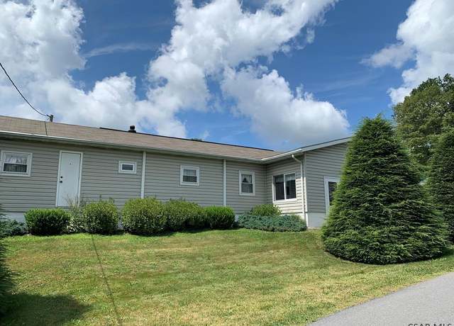 Property at 507 Willow St, Summerhill, PA 15958, 2 beds, 1 bath