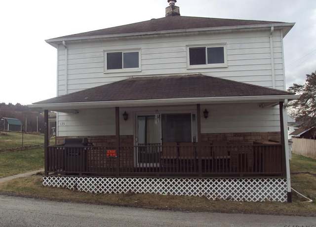 Property at 135 5th St, Acosta, PA 15520, 4 beds, 1.5 baths